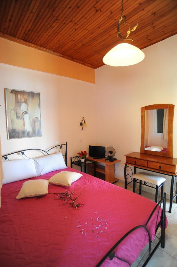 Bella Vista Aparthotel Nydri  Phòng bức ảnh